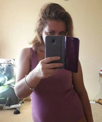 Встречи со мной подарят тебе массу эмоций и удовольствия. Я опытная и открытая к экспериментам, всегда готова реализовать все твои фантазии. 🌟
Мои услуги включают глубокий минет, расслабляющий массаж и классический секс в разных позах. Ты сможешь насладиться моими чувственными прикосновениями и ласками. Кстати, у меня есть отличный арсенал секс игрушек для нашего совместного удовольствия 😉
У меня есть множество положительных отзывов от моих довольных клиентов. Мое фото 100% реальное, чтобы не возникало никаких сомнений.
Жду тебя в Москве, чтобы сделать наше свидание незабываемым. 🌆 Давай найдемся в уютной гостинице или я могу приехать к тебе. Позвони мне прямо сейчас и мы с удовольствием организуем встречу, чтобы погрузиться в мир страсти и удовольствия вместе. 💋 Виолетта